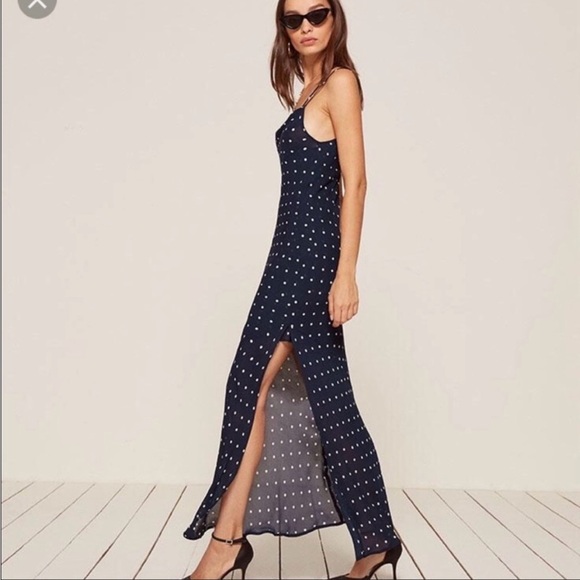 Reformation Santiago Dress - Picture 2 of 13